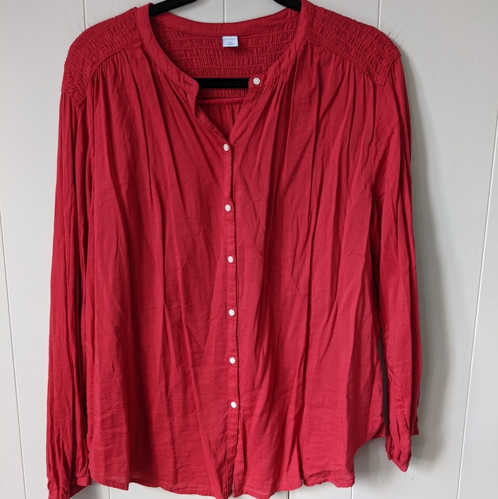 Old navy medium red poet blouse 🌸 pretty NWOT
